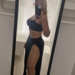 Rubia encantadora en tú ciudad