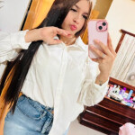 Venezolana y - Me llamó Sofía una joven y bella acompañante venezolana. Me considero una chica de mu