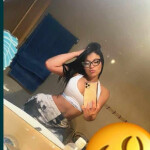 Hola me llamo Michelle 27 años gandia