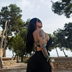 ÁMBAR IMPRESIONANTE MUJER SIRVIENDO EN PAMPLONA