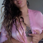 Lucy colombiana bonita y atenta