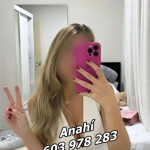 JOVEN LATINA QUE TE HARÁ PERDER LA CABEZA