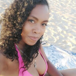 COLOMBIANA EXÓTICA DESCOMPLICADA