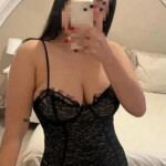 No soy tu típica Acompañante aunque solo hay una forma de saberlo seguro...verdad?? BURRIANA