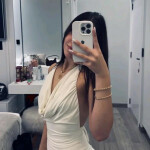 Chica bonita y refinada