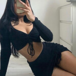 Hermosa chica - Hola a todos mi nombre es SARA soy una jovencita con un de Cuerpo de escándalo tal y