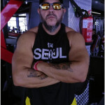 Masaje pareja real - Somos Dana y Mike masajistas profesionales con cuerpos atléticos y años de expe