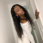 CHICA TRANS EN PUERTO DE SAGUNTO