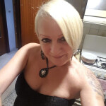 SUPER NOVEDAD! PAMELITA HERMOSA TRANS EN SILLA