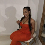 Perla - Hola soy Carina una chica simpática me gusta compartir conocer salir a bailar a cenar