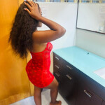 CARIÑOSA KOMPLACIENTE LLENA DE