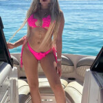 EN PUERTO DE LA CRUZ ENCANTADORA Y DESEANDO QUE DISFRUTES CONMIGO