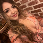 COLOMBIANA IMPERDIBLE DE SUAVES MANERAS