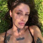 Española Joven Blanca Tatuada