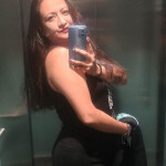 Luisa una chica latina de paso por Cartagena