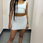 NINA UNA MORENA DE SONRISA ENCANTADORA