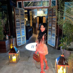 HERMOSA FLACA EN LAS CANTERAS