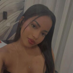 Aurora hermosa colombiana agradable nueva en salamanca