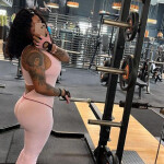 Cristal Hermosa Latina en tu ciudad