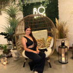 SOFIA DAMA EXQUISITA LLENA DE GANSS