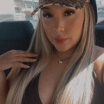 Rubia espectacular a dar espectá para la relajación