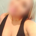 Agatha rubia chica agradable Sólo día