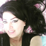 Antolla - Antonella tiene esa chispa que te remueve por dentro al primer vistazo.Es descarada y con 