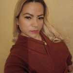 Katia - Soy una hermosa chica colombiana mente y con ganas de conocer amigos y