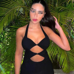 Soy tu bombón de fresa ven a conocerme soy nueva en la línea caribeña con un cuerpo y un rostro guapísimo