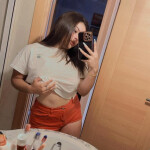 Cami - Hola Cariño un saludarte me llamo Cami soy de Brasil recién llegada a España tengo 22 años am