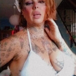 Tatuada - Tatuada con ganas de tener buenas compañías educada y tendrás que me... bastante