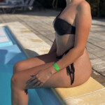 Hola aqui parejita chica divertida jugona y divertida también contenido