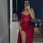 Sofi Ponferrada - y muy . Me encanta la diversión y crear momentos llenos de química y . Si te gusta