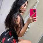 MORENA MASAJISTA BRONZEADA