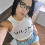 Helloow - Hola y buen dia buena tarde o buenas noches jejeje me llamo Leo mucho gustoso de paso aqui