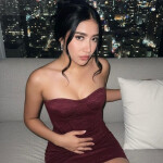 SARA GUAPA LATINA RECIEN LLEGADA