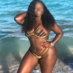 ANDREA morenita alegre y