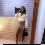 Nueva en tu zona . New in your area