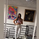 Jovencita en los cancajos