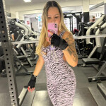 ALEGRÍA BRASILEÑA AUTÉNTICA CARIÑOSA JOVEN REAL ENCANTO