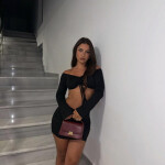 Jovencita - Si quieres escapar de la rutina diaria sientes de pasar unos momentos de y entonces esto