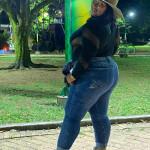 NOVEDAD EN SEVILLA HERMOSA DULCE CARIÑOSA MUY COMPLETA Y DIVERTIDA VEN A VISITARME