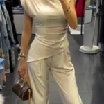 Despampanante Donatella Rubia muy y exquisita