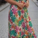 ELEGANCIA CONVERSACION ENVOLVENTE Y EL DE COMPARTIR MOMENTOS ESPECIALES