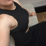 VICKY - Soy Vicky Cuento de presencia atenta modales impecables y una actitud siempre respetuosa. Me