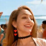 Busco - Al principio Rox puede parecer tímida y reservada pero basta un poco de tiempo para descubri