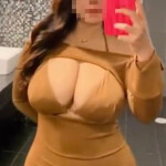 CATALINA ELEGANCIA CERCANA Y SONRISA SINCERA