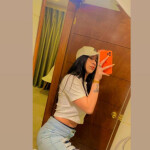 Bella latina esperando por ti amor