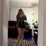 ANDREITA COQUETA CURVI EXTROVERTIDA