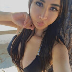 Hola chicos soy luna una colombiana hermosa y